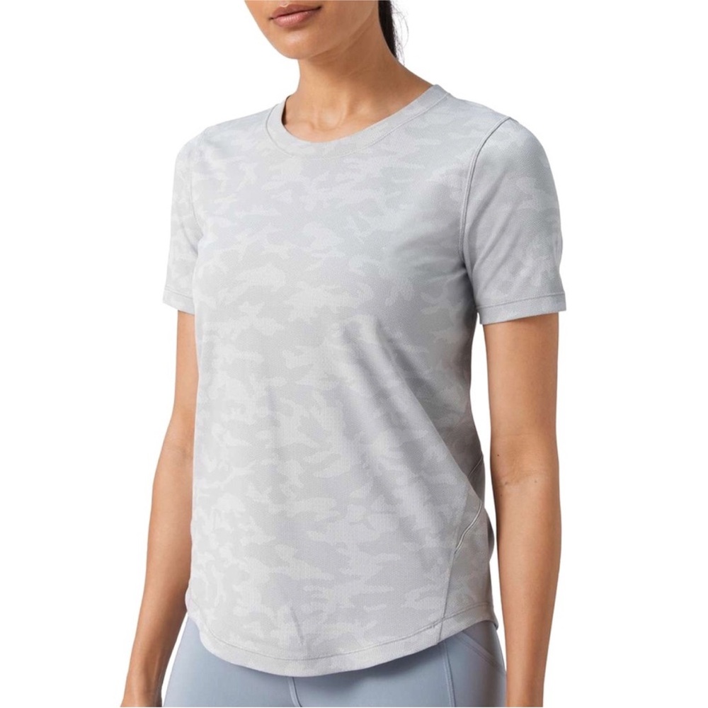 Lululemon Athletica Incognito Camo Long Distance Short Sleeve Tee